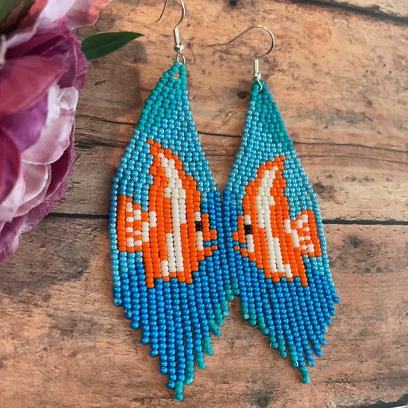 Summer collection beaded earring - Picture 3 of 6